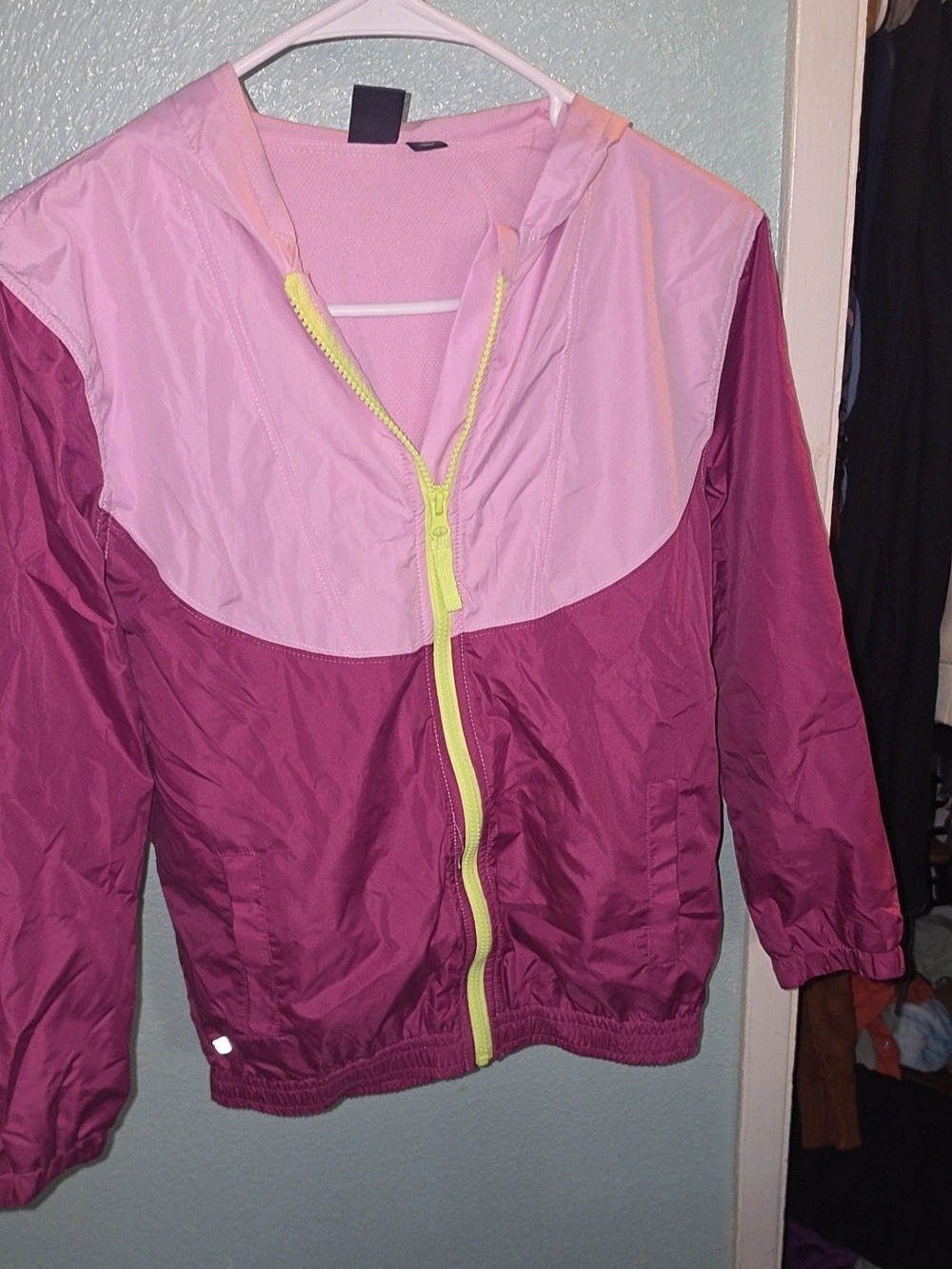Kids Two-Tone Hooded Windbreaker Jacket - Pink & Magenta Sz Med